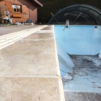 cherche professionnel pour réparer piscine